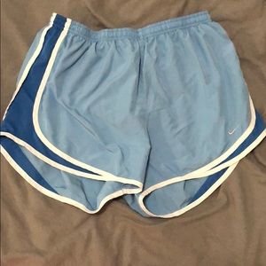 NWOT blue nike tempo shorts size large